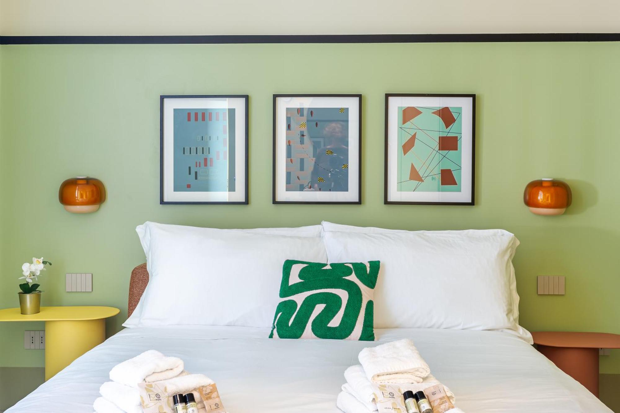 Iflat Colorful New In Esquilino Apartment Rom